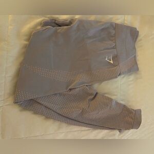Gym shark leggings. Great with pink accents. size large